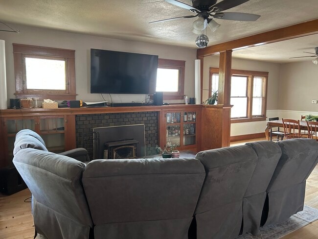 Photo - 1421 N 7th St