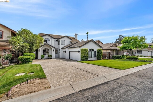 Photo - 5640 Edgeview Dr