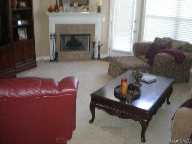 Photo - 408 Glenmede Ln