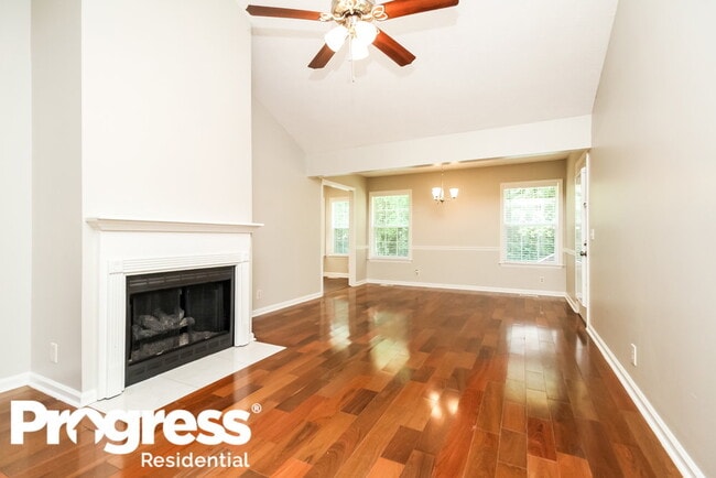 Photo - 773 Dover Glen Dr