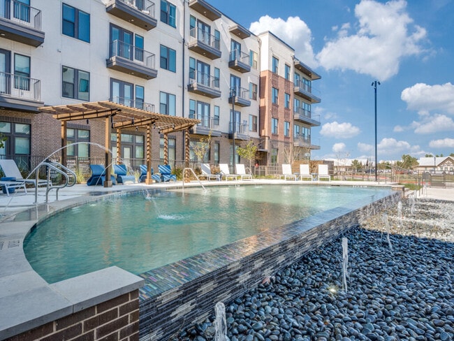 Building Photo - Jefferson Railhead Rental