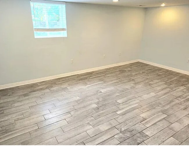 Photo - Beautiful 3-Bedroom Garden Apartment in th... Unit 1