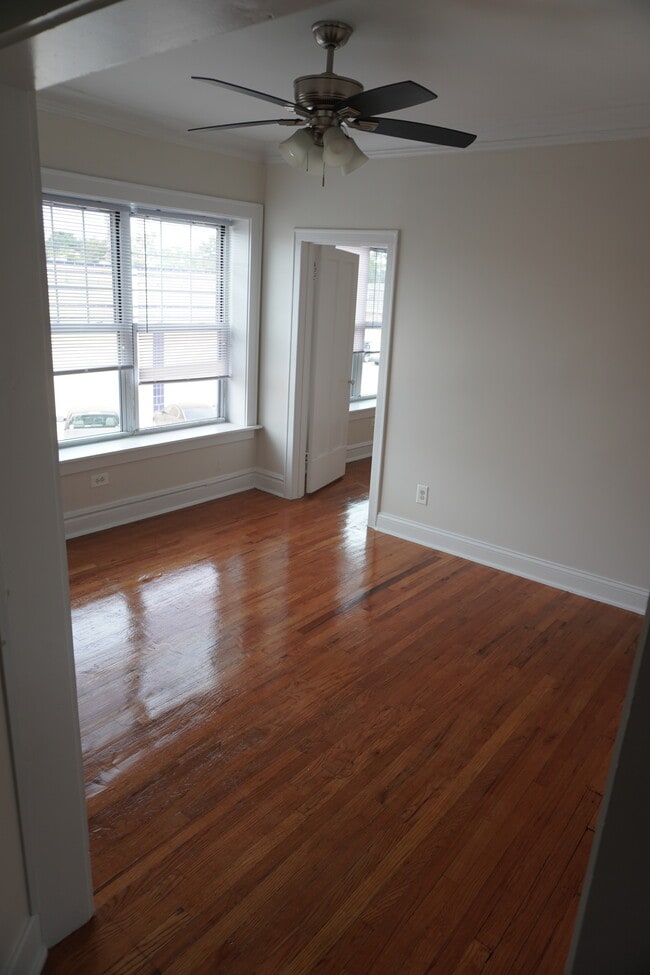 Photo - 6318-24 W Cermak Rd Unit 6324-2N