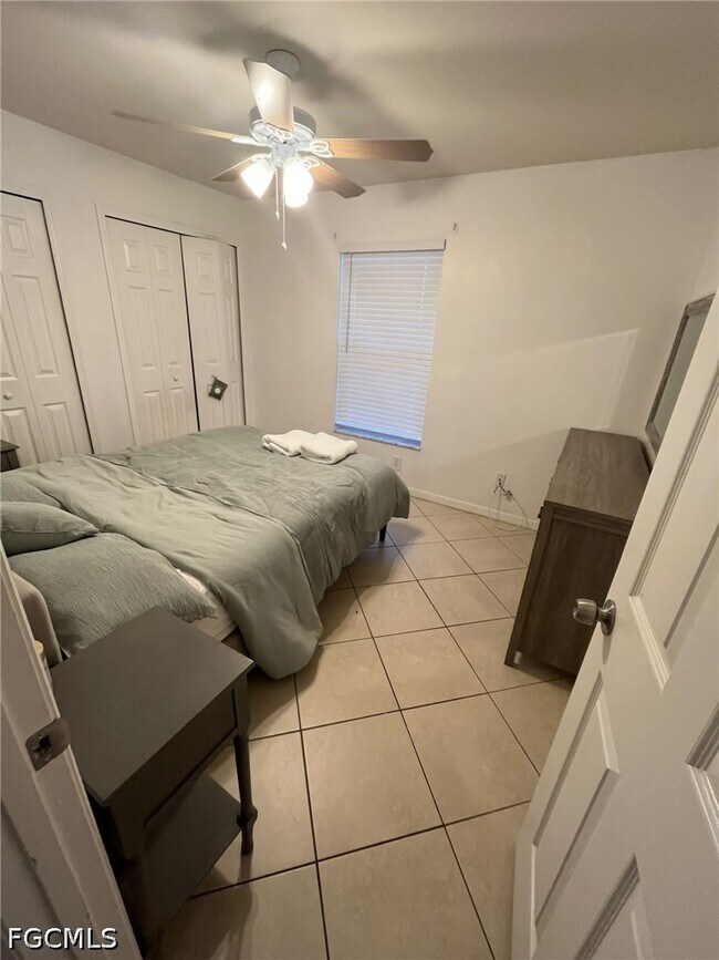 Photo - 301 SE 25th Ln