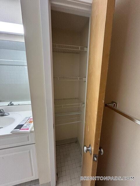 Photo - 154 N Beacon St Unit B1