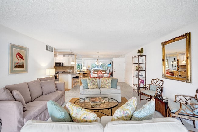 Photo - 1700 SE 15th St Unit 311