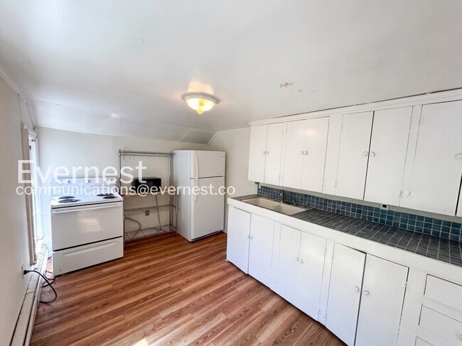 Photo - 305 N Boundary St Unit b