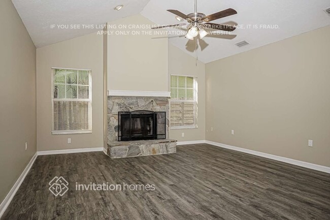 Photo - 4495 Diamond Cir E