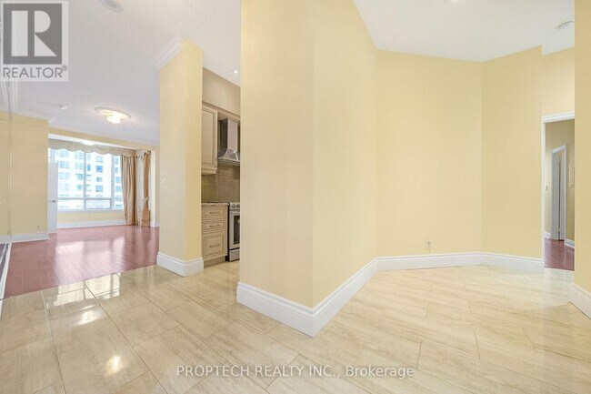 Photo - 2 Rean Dr Unité UPH4