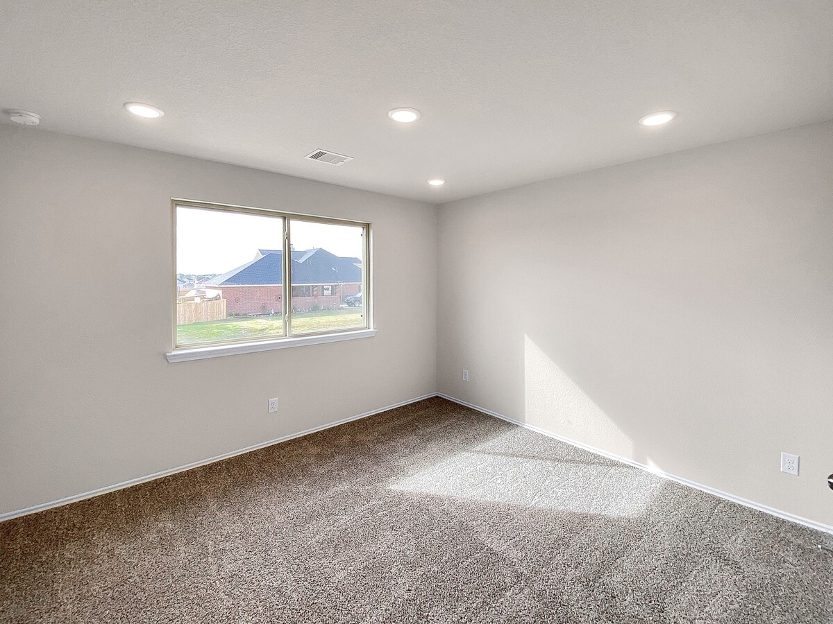 Photo - 13071 Clear View Dr