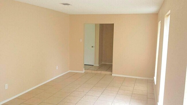 Photo - 12210 Roandale Dr