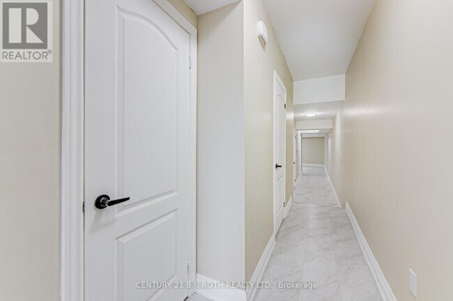 Photo - 82 Peel St Unité 1