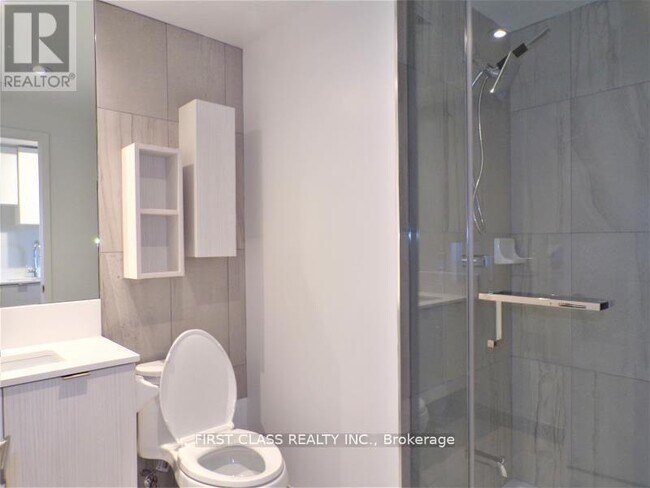 Photo - 99 Broadway Ave Unité 705