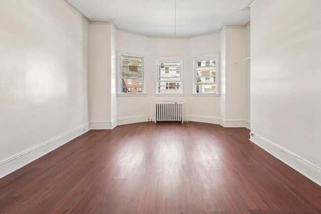 Building Photo - 135 Charles St Unit 1