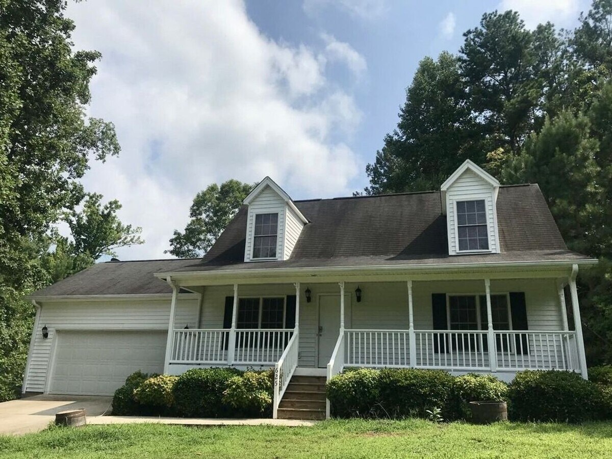 3 Bedroom 2 Bath House in Seneca - 3 Bedroom 2 Bath House in Seneca