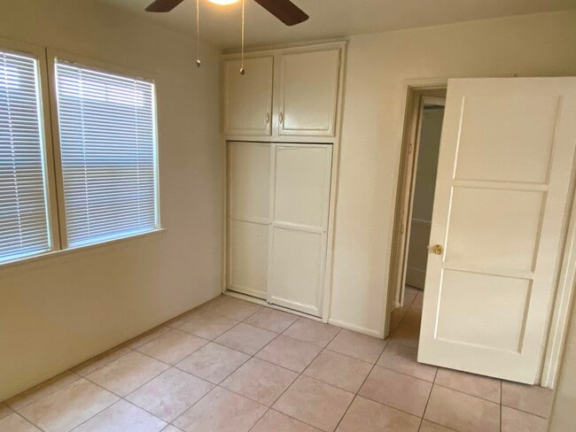 1124 W Balboa Blvd Unit 4