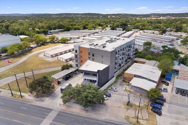 Building Photo - Luxury Burnet Road Condominium For Rent