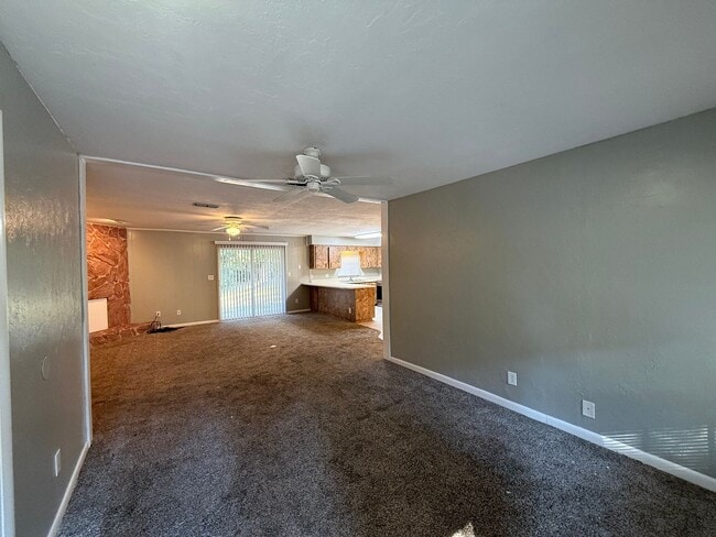 Photo - Comfortable SW Gainesville Home with Large Yard