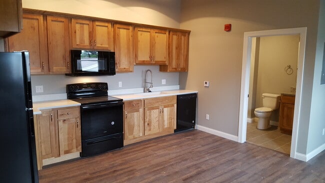 Building Photo - 201 E High St Unit 240 Rental