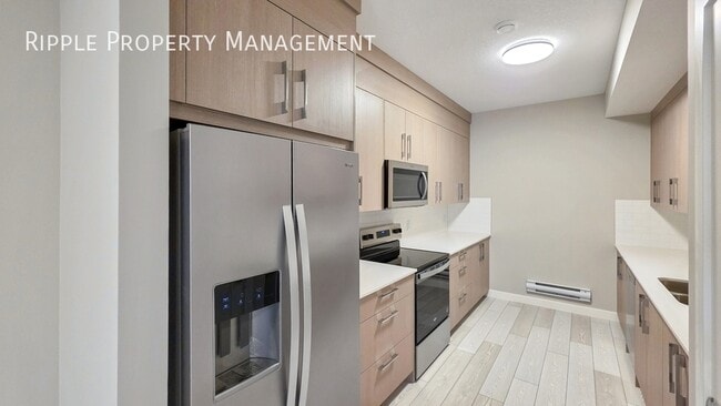 Building Photo - BRAND NEW 1 BED, 1 BATH BASEMENT SUITE | NEVER LIVED IN & MODERN FINISHES