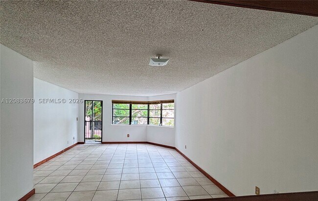 Photo - 20860 San Simeon Way Unit 303-6