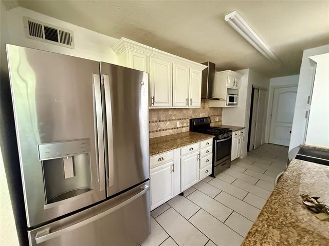Photo - 205 Stardust Ln