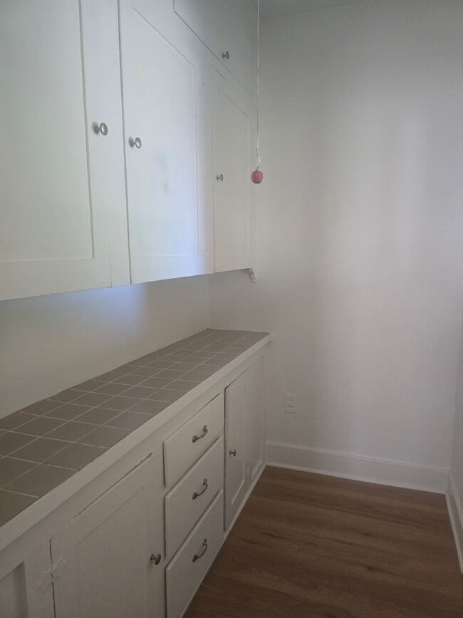 Photo - 4 bd 2 ba