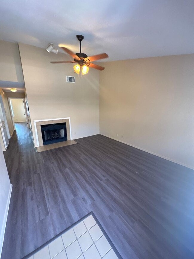 Photo - 106 E 30th St