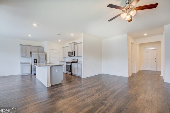 Photo - 4113 Spencer Ln