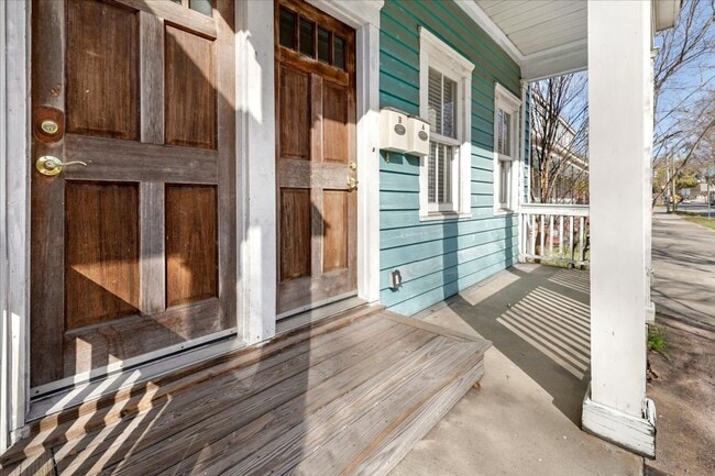 Photo - 216 W Anderson St Unit 216 Ande B Up