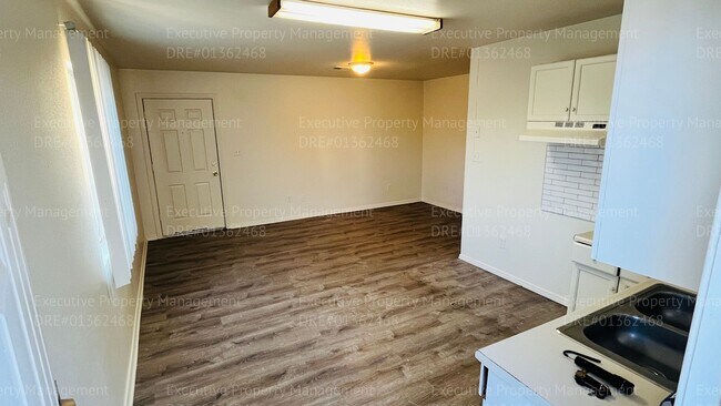 Photo - 1142 8th Pl Unit 1140