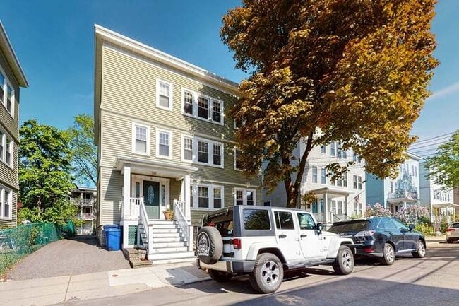 Building Photo - 71 Beechcroft St Unit 1