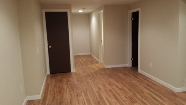 Building Photo - 731 Crawford Dr Unit B