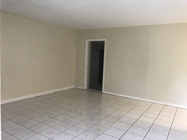 Photo - 1143 NW 15th St