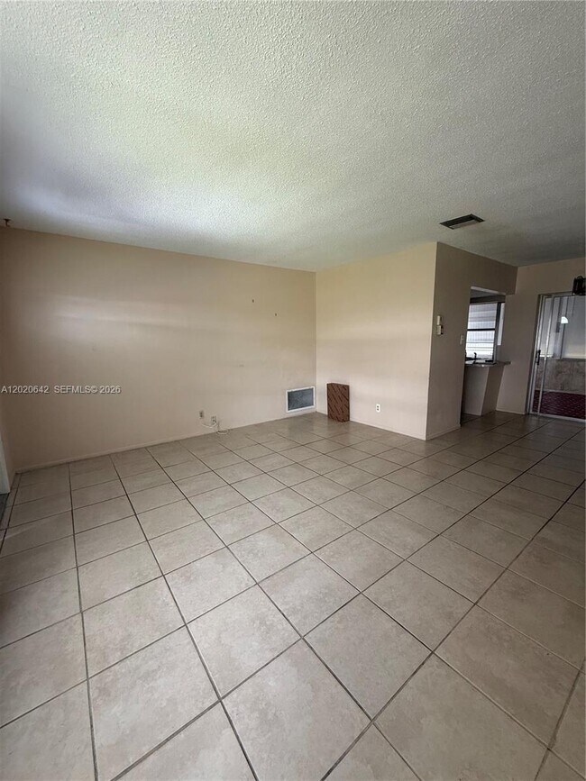 8107 NW 58th Pl
