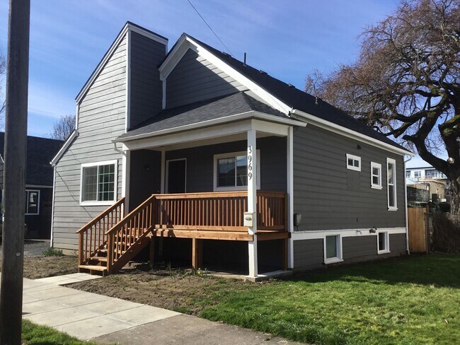Photo - BOISE CONTEMPORARY BUNGALOW