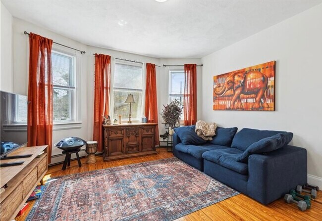 Sala de estar - 42 Cypress St Unidad Apt 2