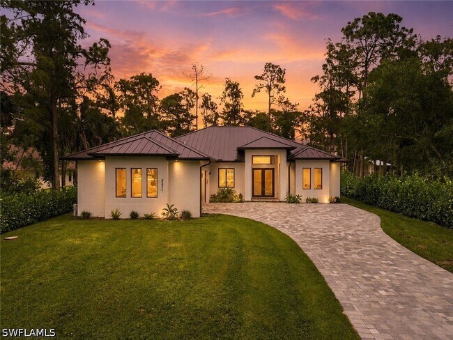 Photo - 5221 Hickory Wood Dr