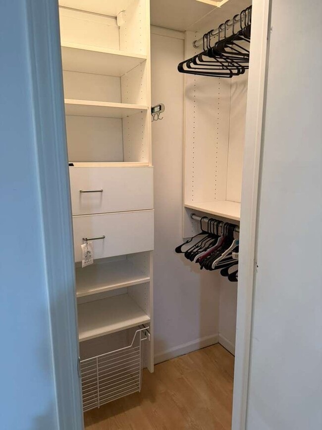 Photo - 22 Dr Martin Luther King Jr Dr Unit B6