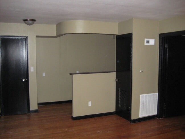 4916 Jamieson Ave Unidad 49162D