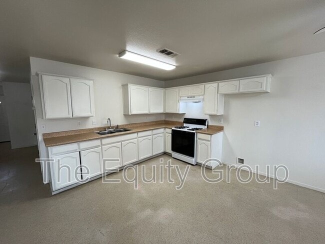 Photo - 69 N Fourth St Unit #D