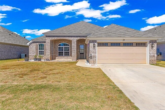 Photo - 816 Hedgefield Way