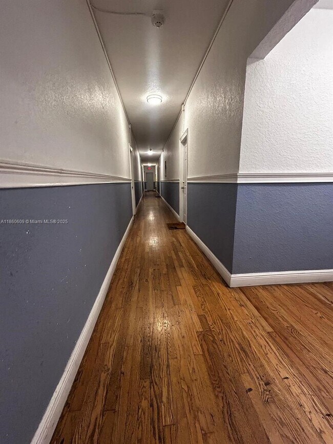 Photo - 820 Euclid Ave Unit 206