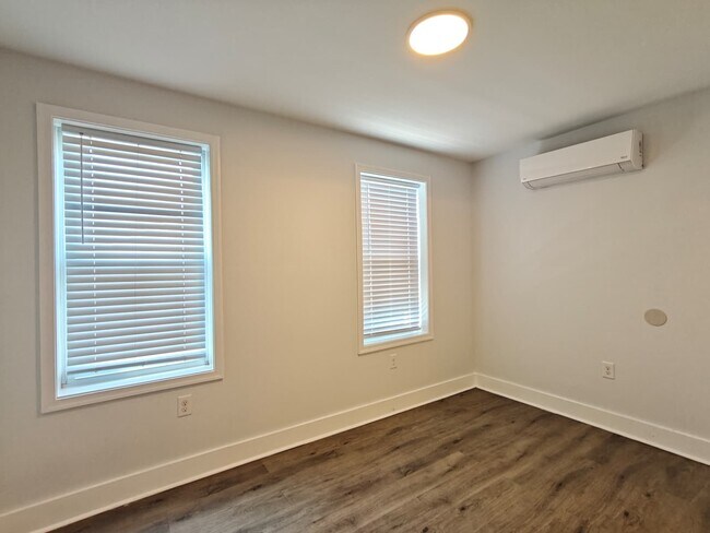 Photo - 3122 N Chadwick St