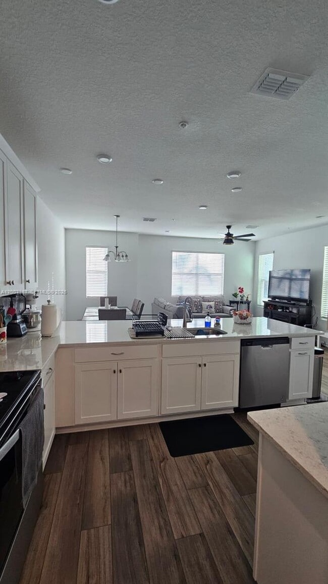 Photo - 7798 Clove Hitch Wy