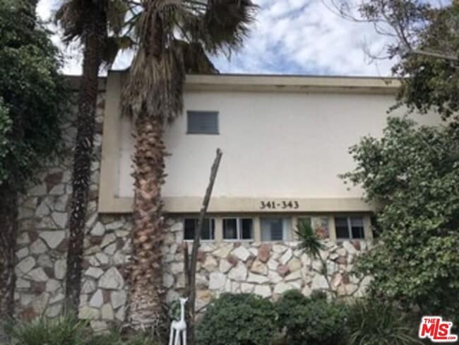 Building Photo - 343 S Elm Dr Unit C Rental