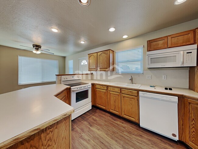 Photo - 2152 N 850 W