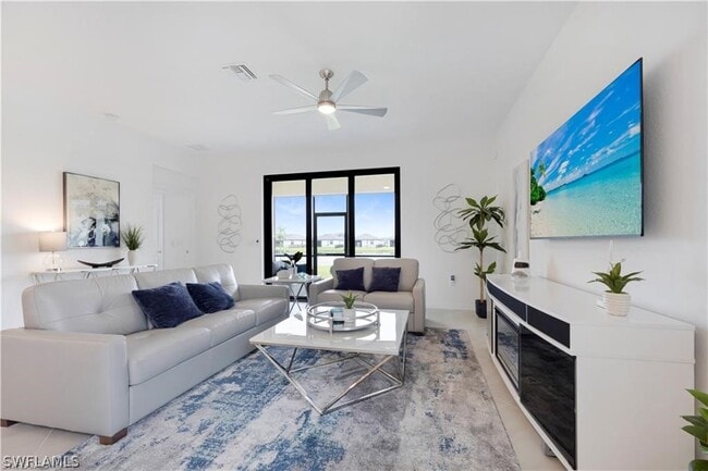 Building Photo - 14680 Portico Blvd