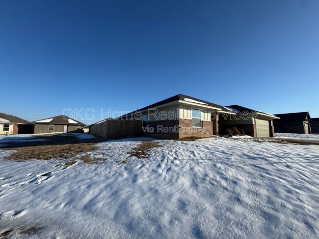 Photo - 928 Dusky Valley Ln