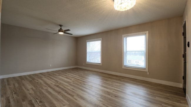 Photo - 10824 Big Bend Rd